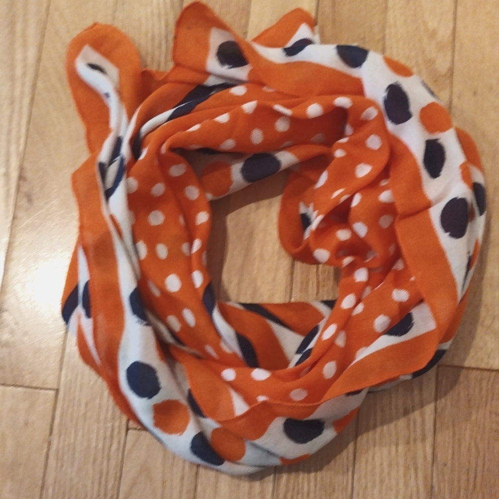 - - Banana Republic polkadot wool/cotton blend large square scarf